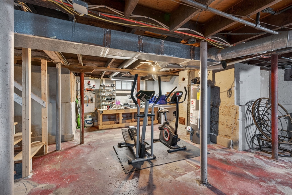 29 Bacheller St, Lynn, MA Photo #42