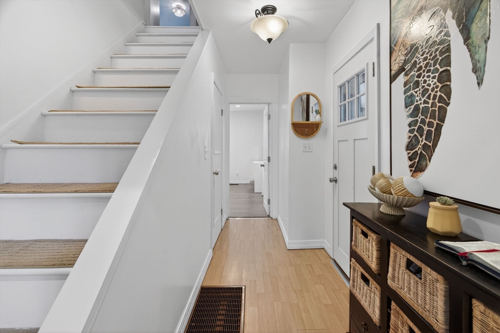 29 Bacheller St, Lynn, MA Photo #22