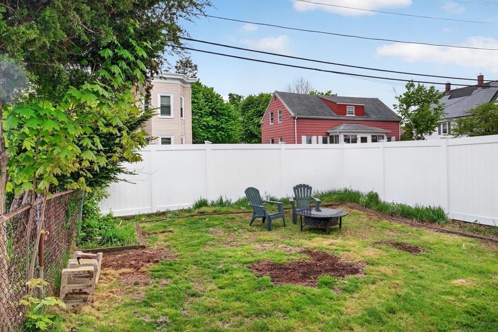 29 Bacheller St, Lynn, MA Photo #36