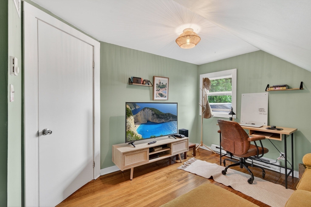 29 Bacheller St, Lynn, MA Photo #33