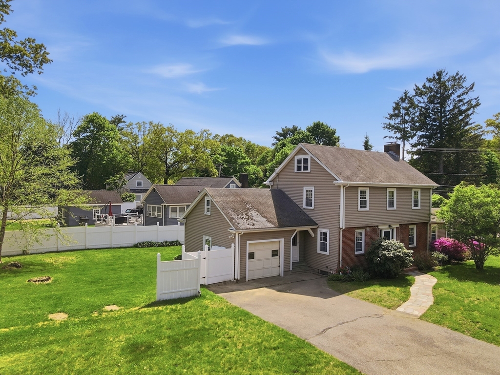 1 Valley View Rd
