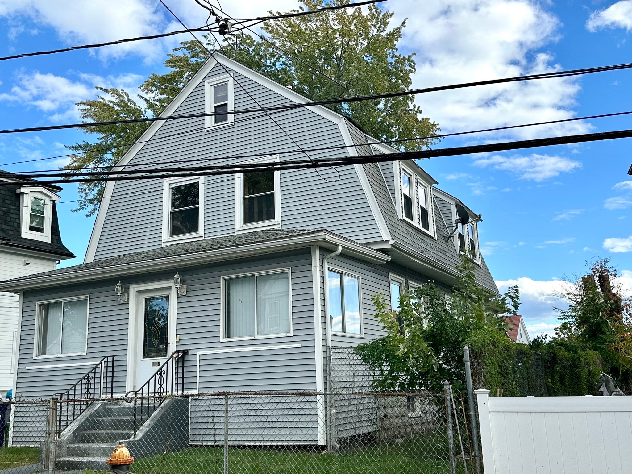 118 Evans Street