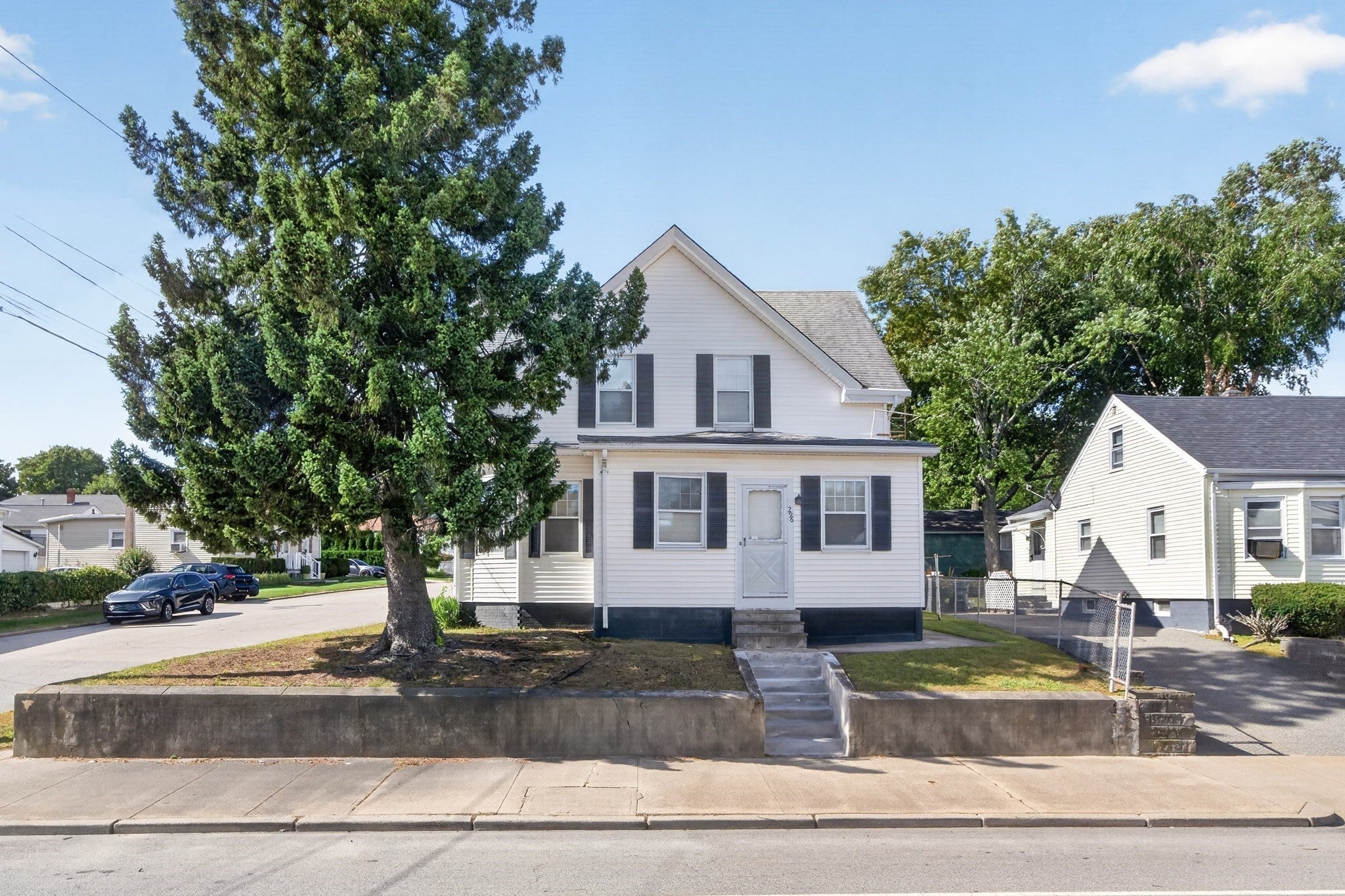 296 Power Rd, Pawtucket, RI, 296 Power Rd, Pawtucket, RI Photo #1