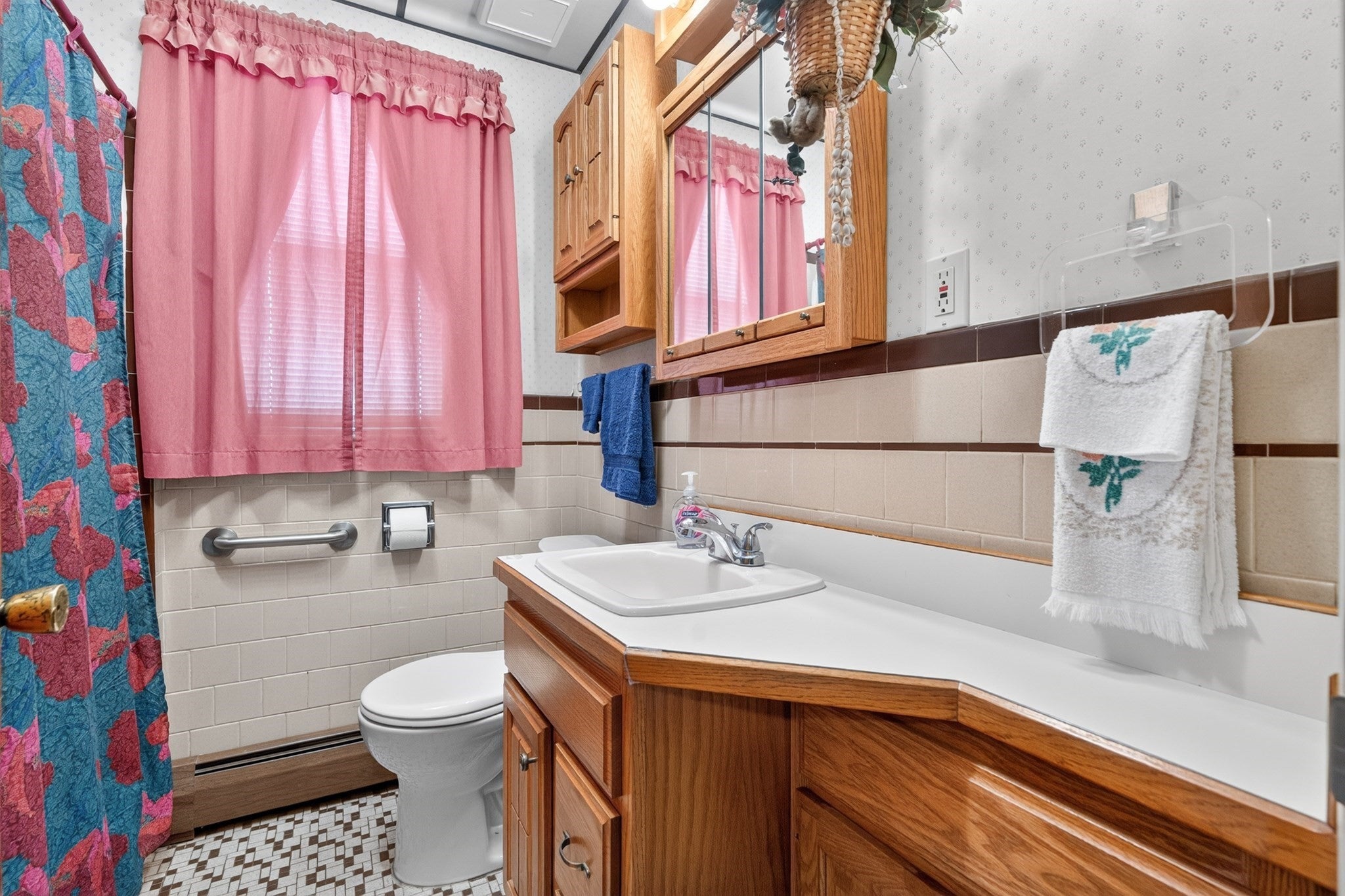 296 Power Rd, Pawtucket, RI, 296 Power Rd, Pawtucket, RI Photo #26