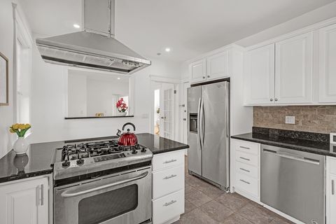 233 Freeman 1 Brookline MA 02446