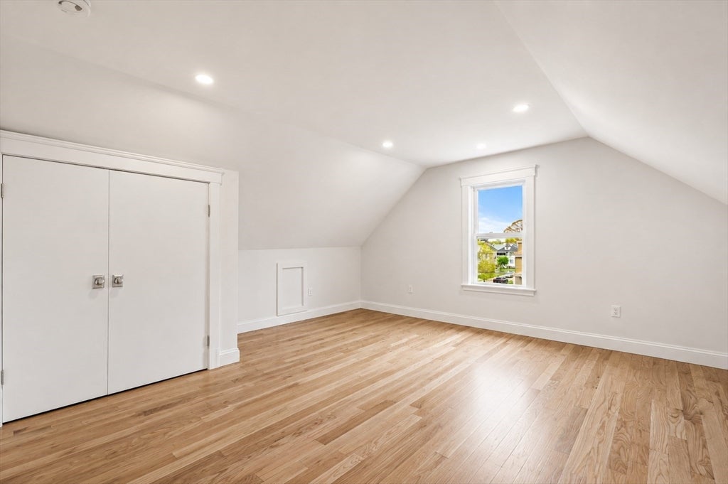 35 Farragut Ave #35, Medford, MA Photo #18