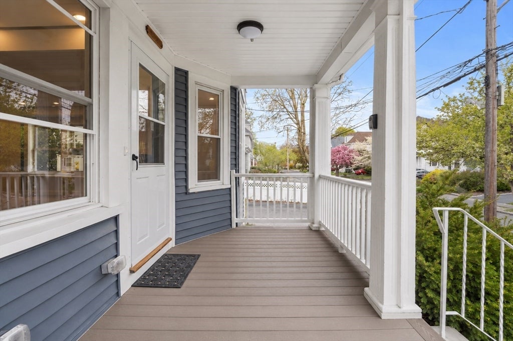 35 Farragut Ave 35