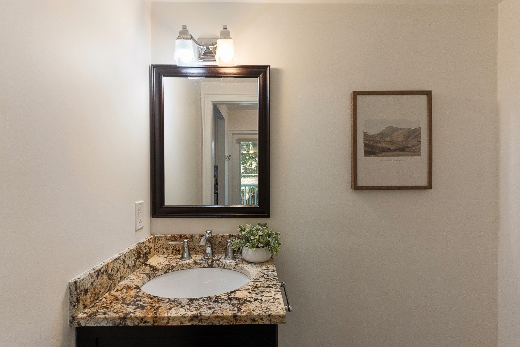 15 Alden Pl #15, Newton, MA Photo #11