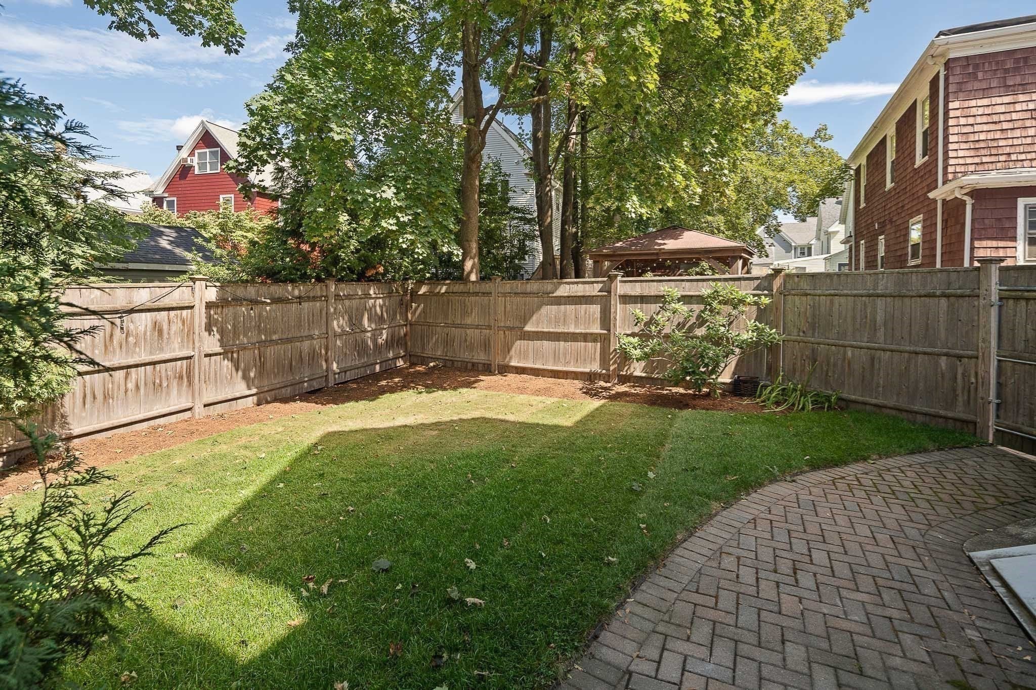 15 Alden Pl #15, Newton, MA Photo #30