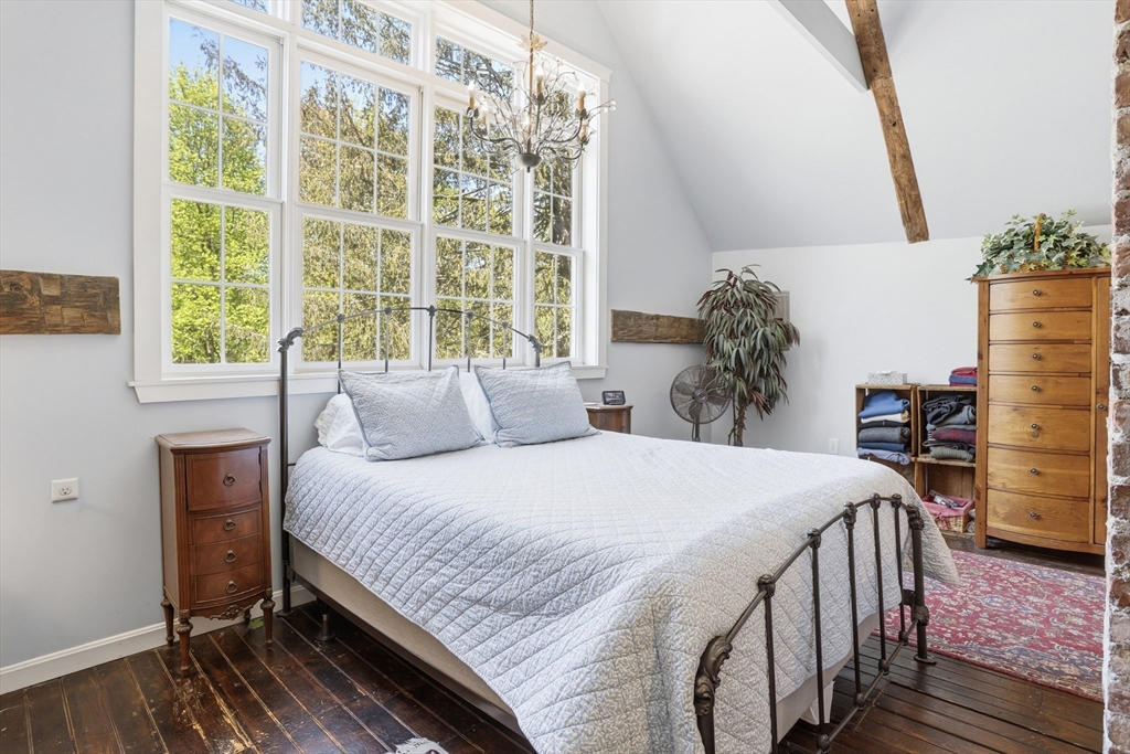 11 Graniteville Rd, Westford, MA Photo #19