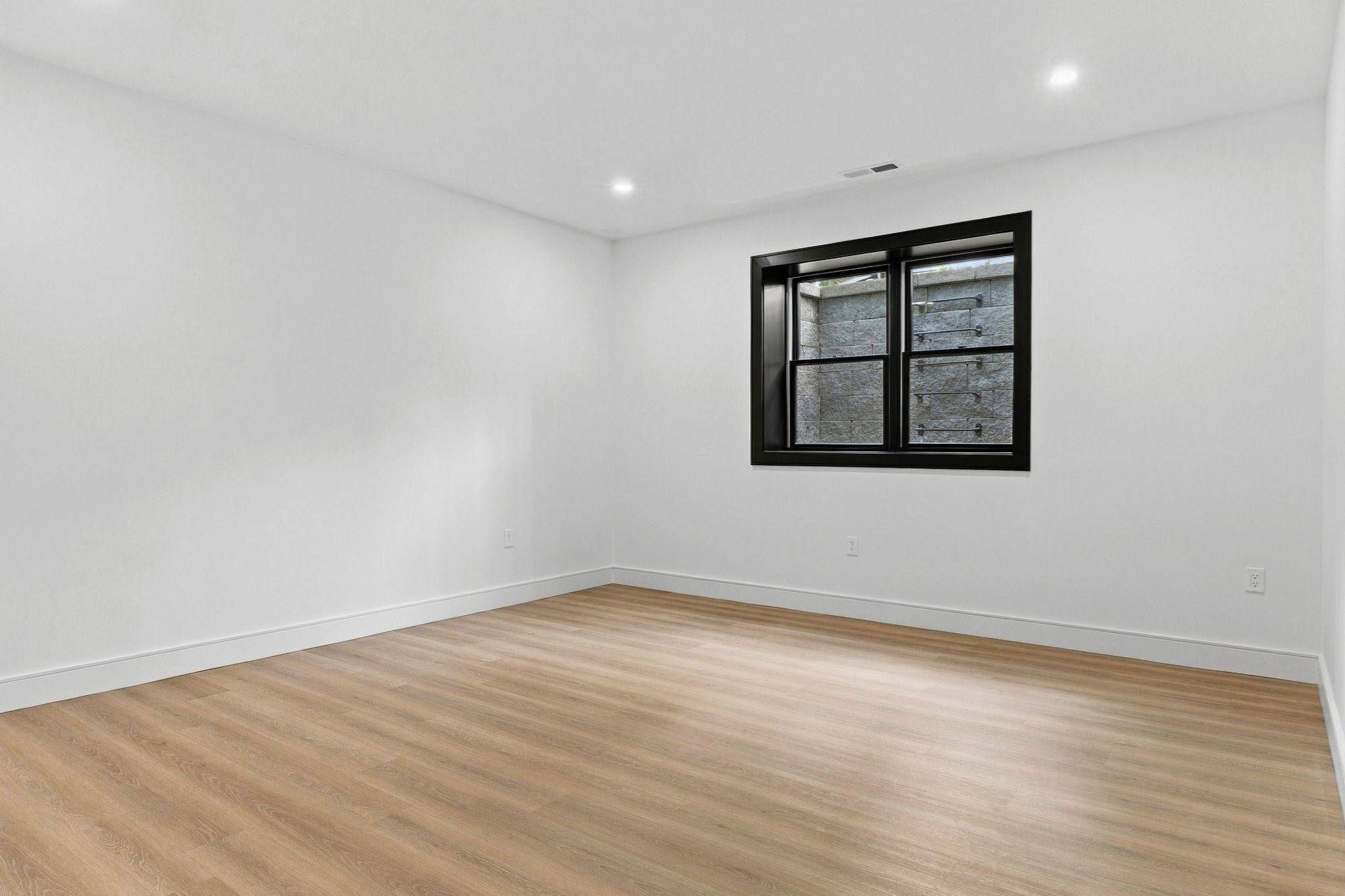 212-214 Auburn St #214, Newton, MA, 212-214 Auburn St #214, Newton, MA Photo #24