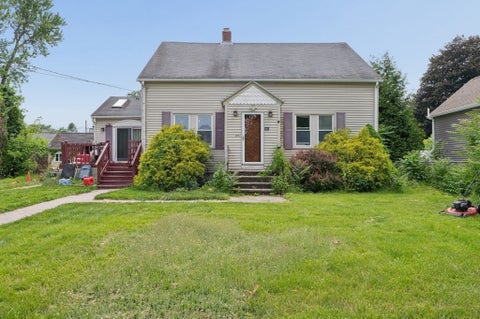 Photo of 20 Brightwood Ave, Worcester, MA 01604 (MLS # 73535499)