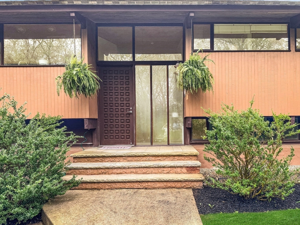 4 Moonpenny Drive