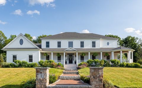 1 Cider Mill Ln Natick MA 01760