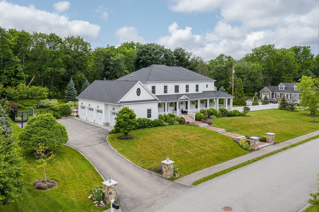 1 Cider Mill Ln