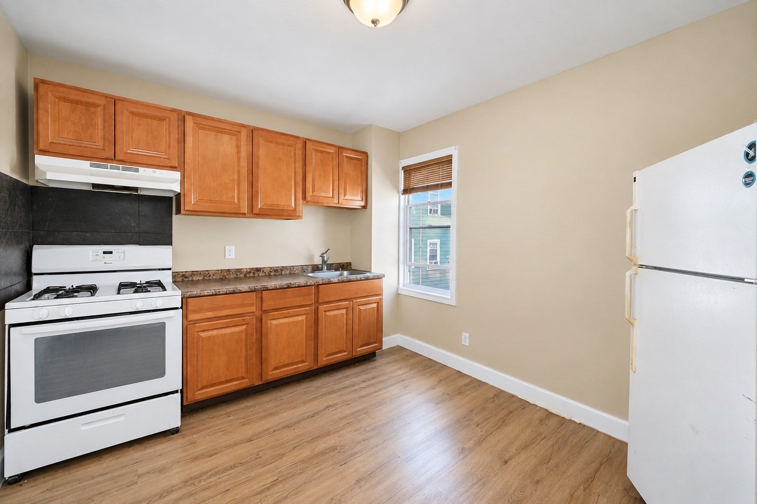 64 Tremont St, Fall River, MA, 64 Tremont St, Fall River, MA Photo #27