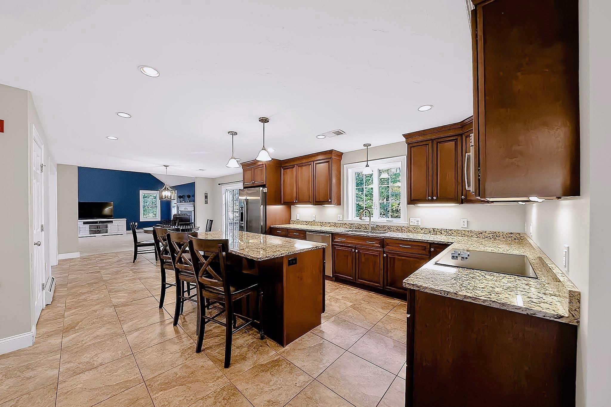 115 Northridge Dr, East Bridgewater, MA, 115 Northridge Dr, East Bridgewater, MA Photo #3