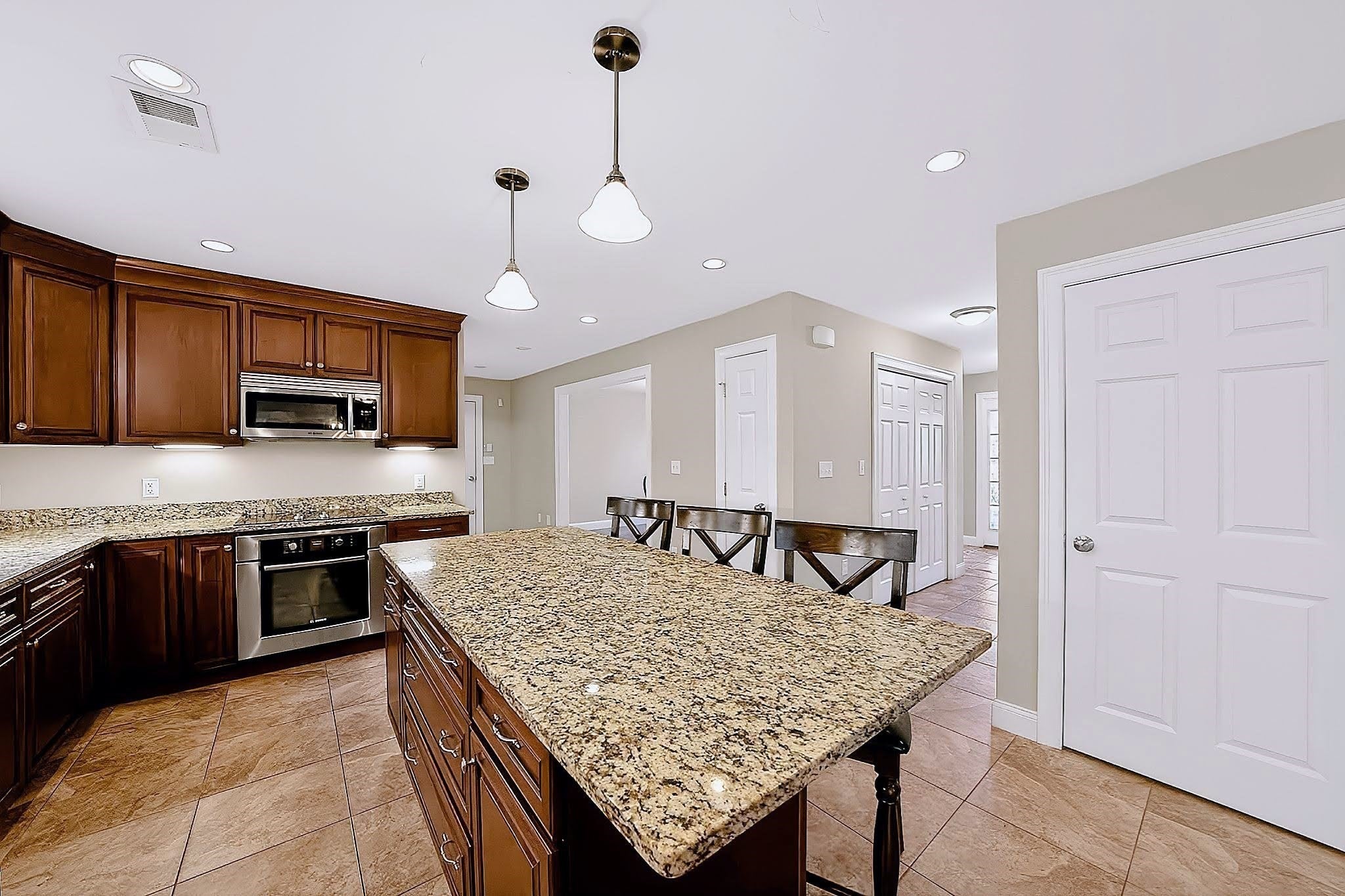 115 Northridge Dr, East Bridgewater, MA, 115 Northridge Dr, East Bridgewater, MA Photo #5