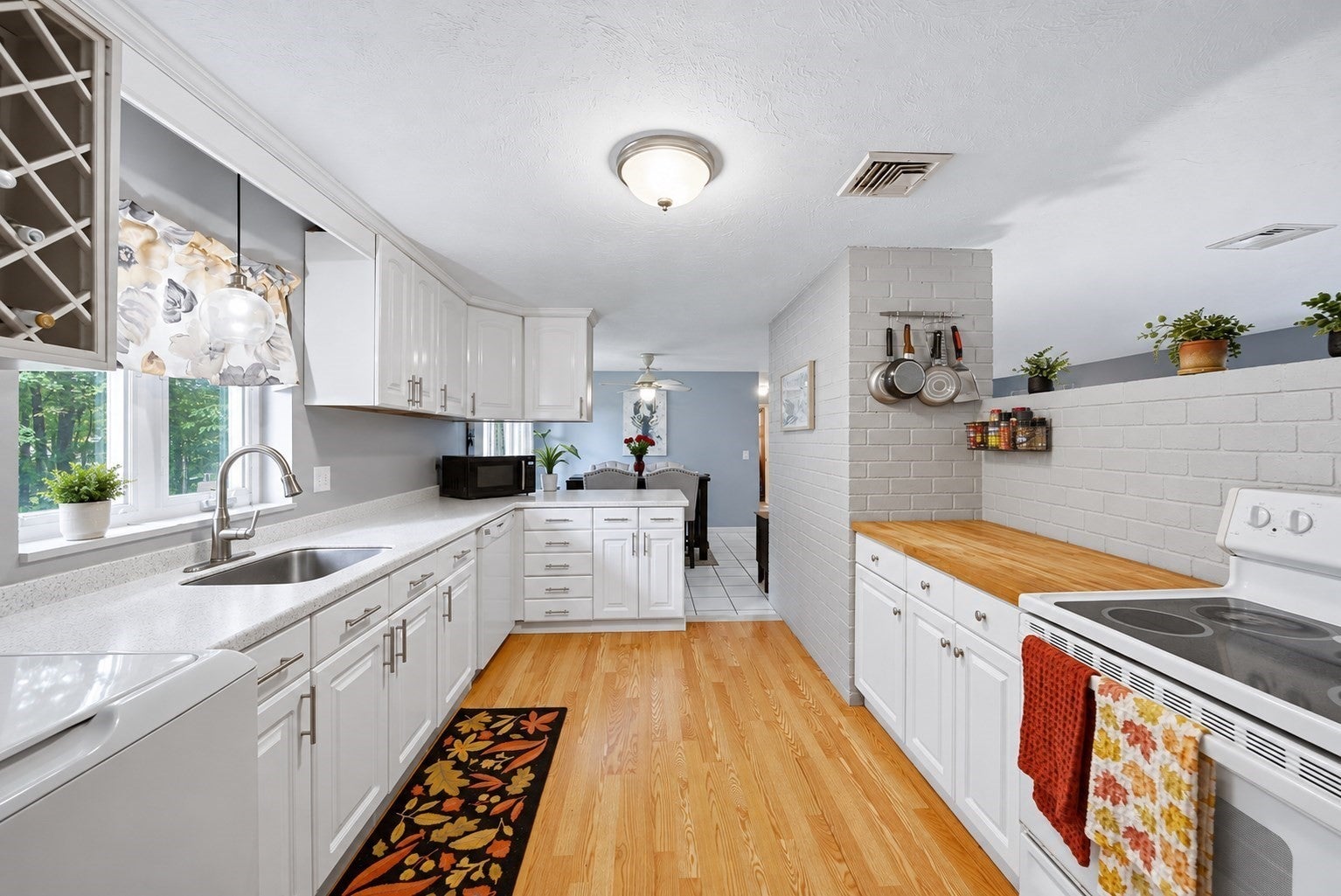 50 Barry Rd, Worcester, MA, 50 Barry Rd, Worcester, MA Photo #12