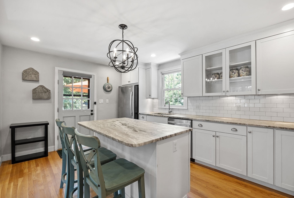 14 Cary Rd