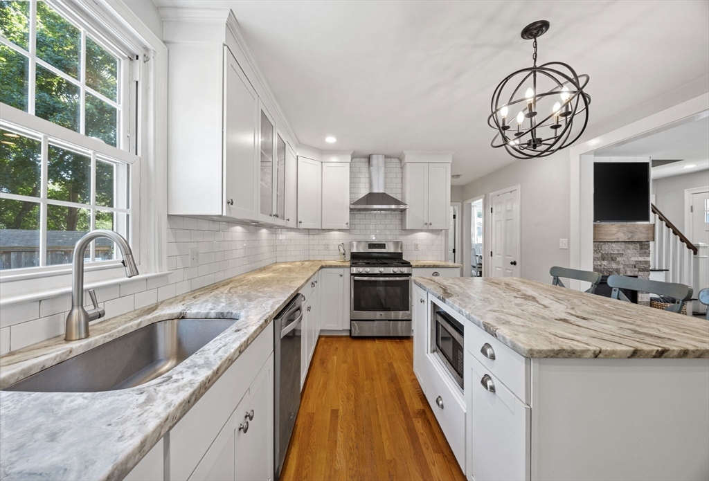 14 Cary Rd