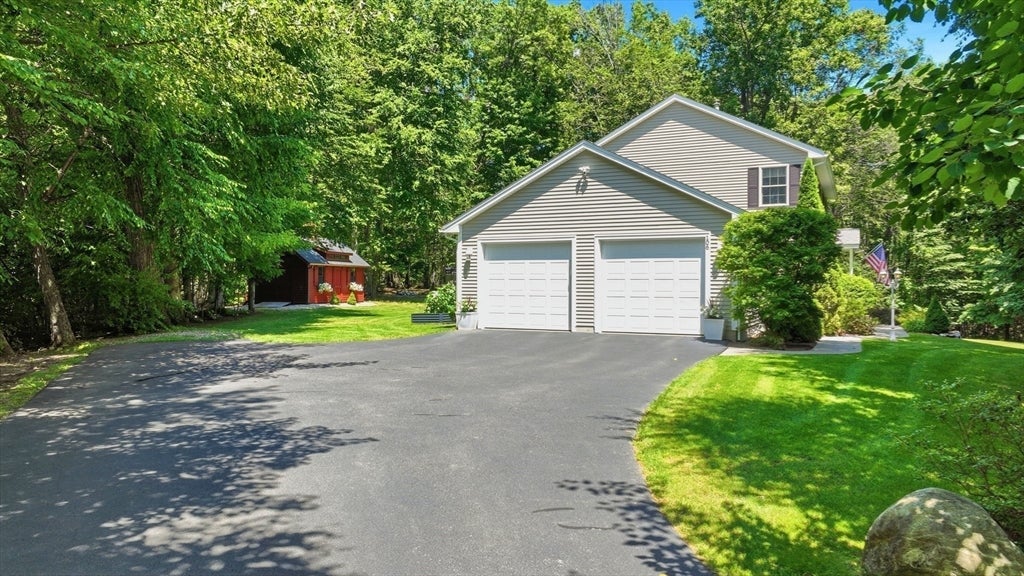 106 Valley Rd