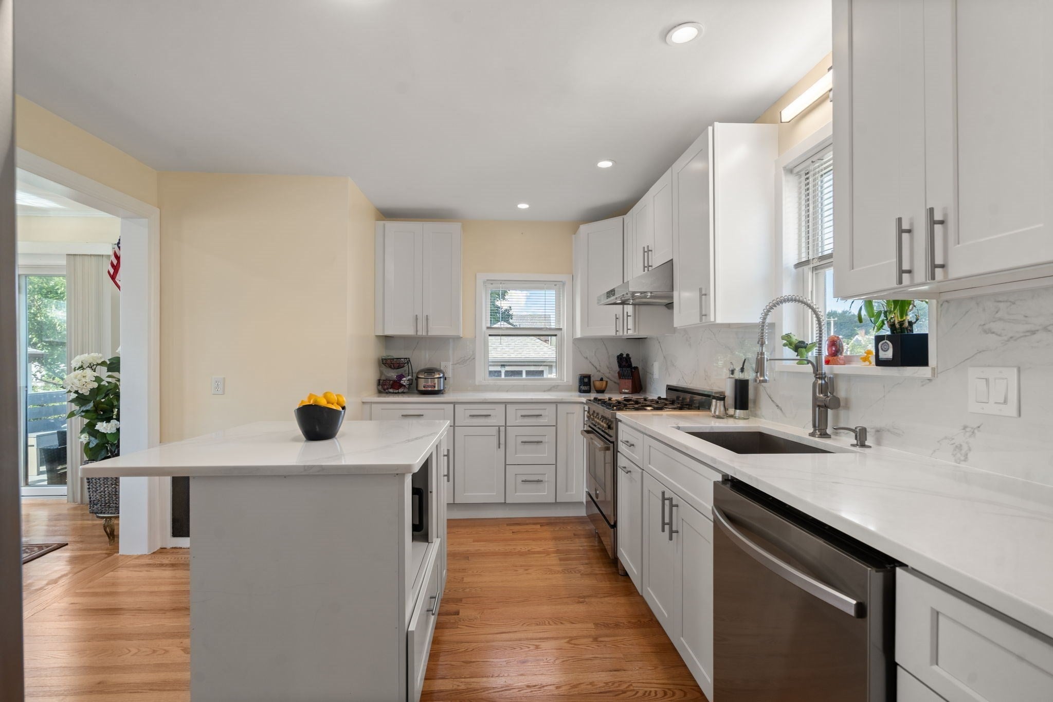 12 Ross St, Medford, MA, 12 Ross St, Medford, MA Photo #7
