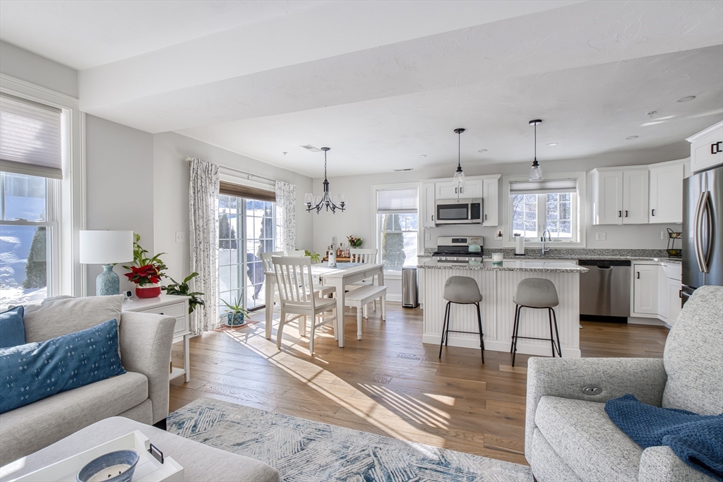 1401 Kenwood Way 1401