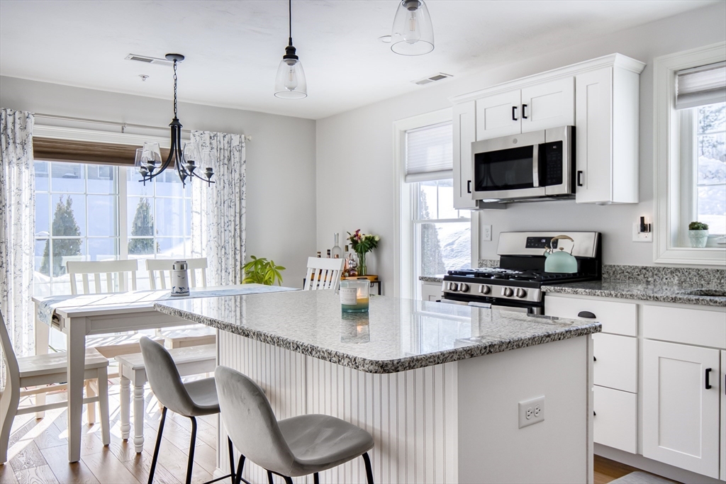 1401 Kenwood Way 1401