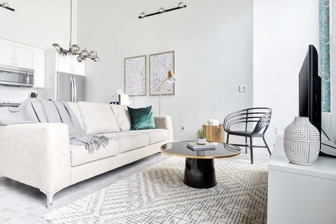 630 Washington 406 Boston MA 02111