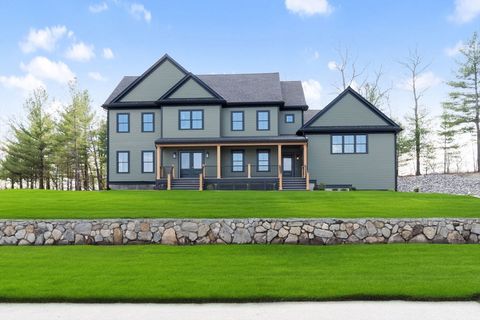 14 Couture Way Middleton MA 01949