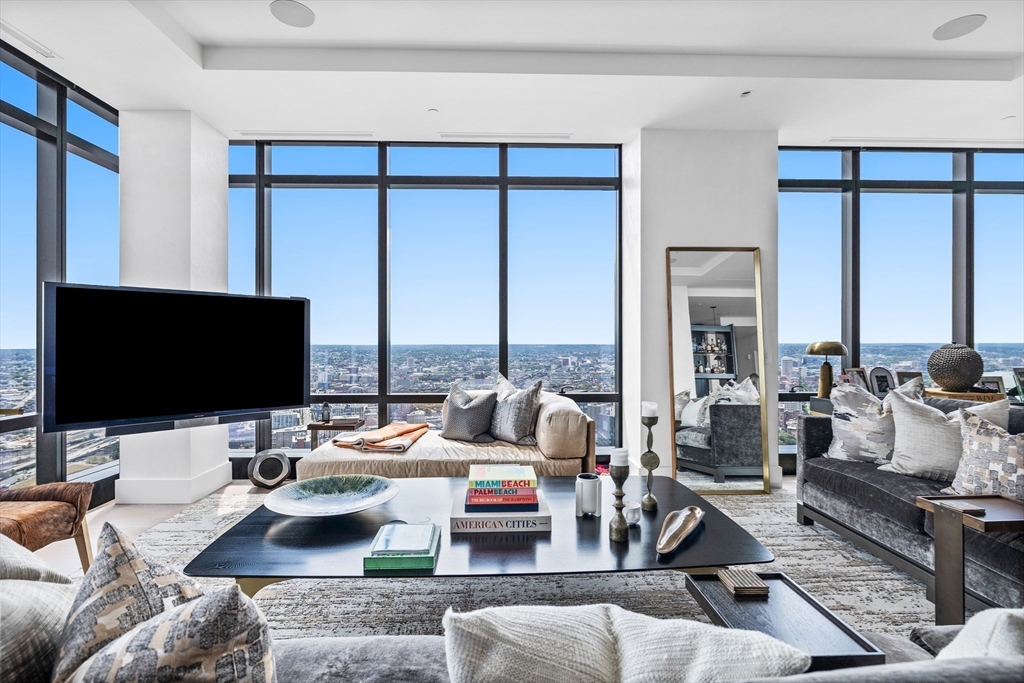1 Franklin St PH3E