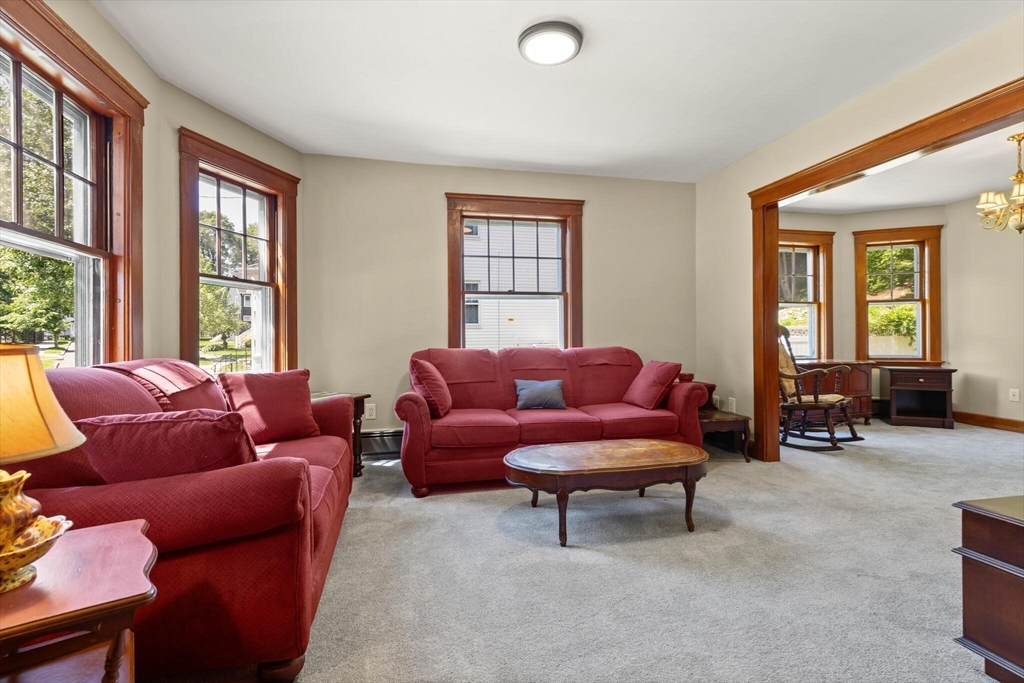 31 Sears Ave