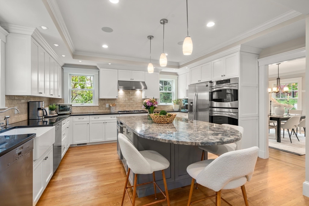 799 Commonwealth Avenue, Newton, MA Photo #13
