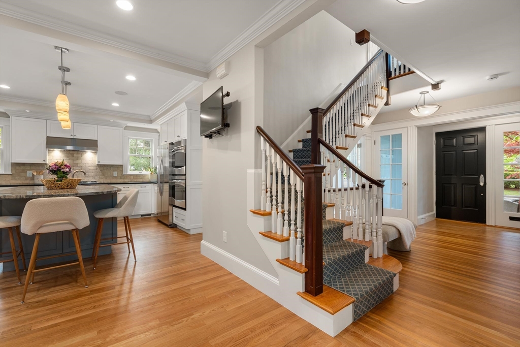 799 Commonwealth Avenue, Newton, MA Photo #4