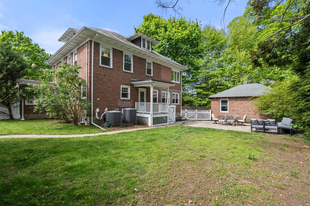 799 Commonwealth Avenue, Newton, MA Photo #41