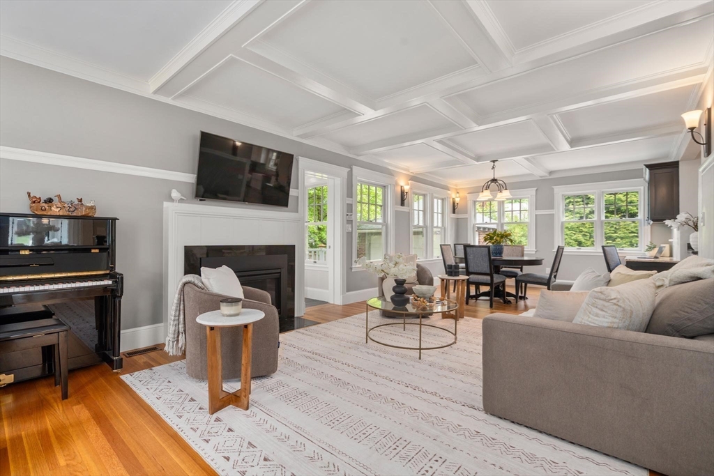 799 Commonwealth Avenue, Newton, MA Photo #5
