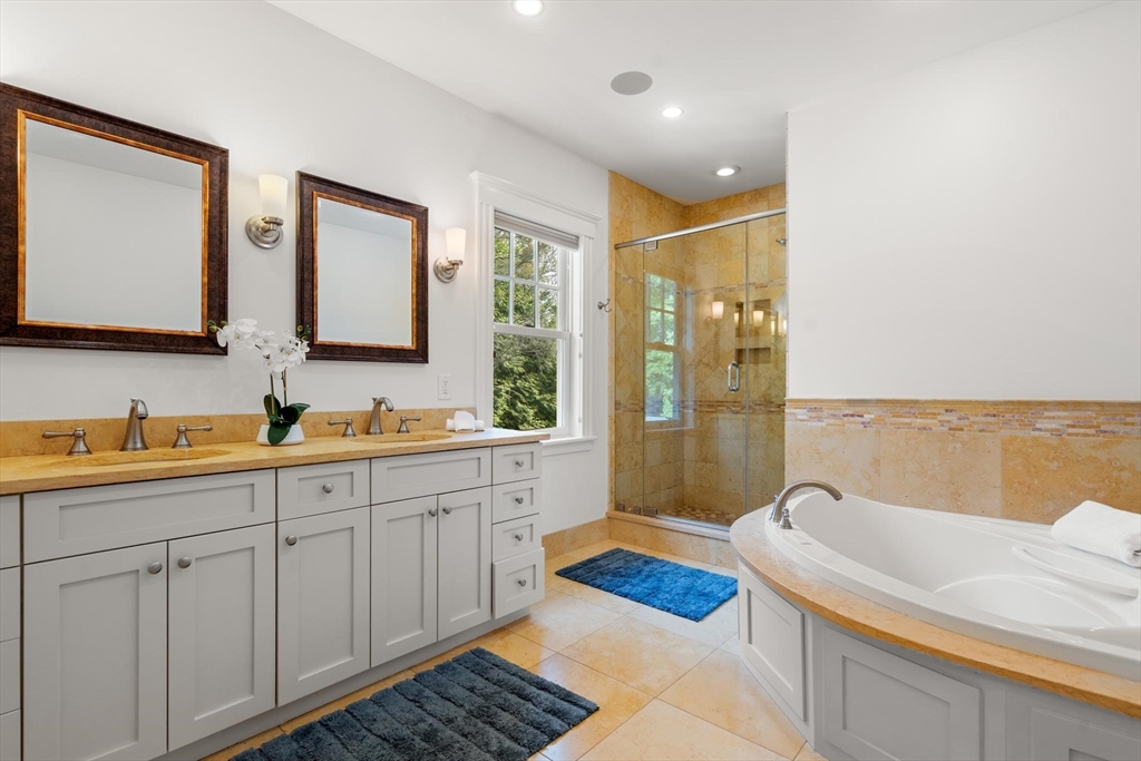 799 Commonwealth Avenue, Newton, MA Photo #23