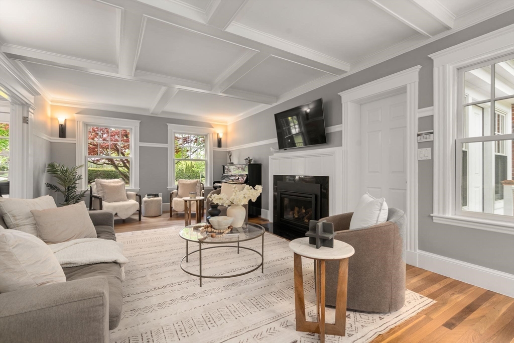 799 Commonwealth Avenue, Newton, MA Photo #7
