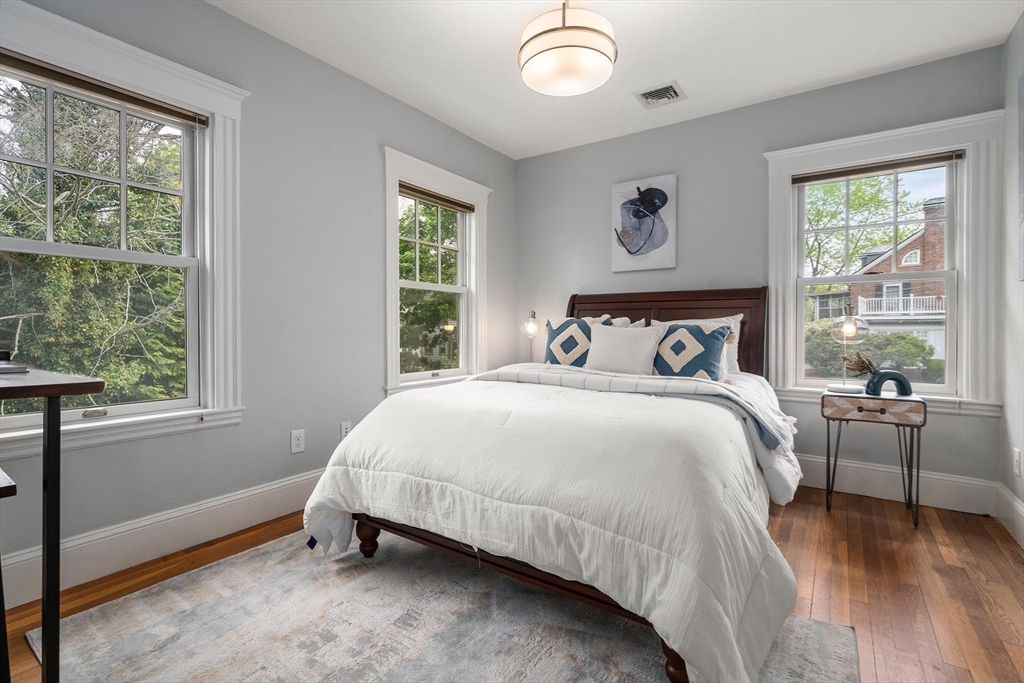 799 Commonwealth Avenue, Newton, MA Photo #26