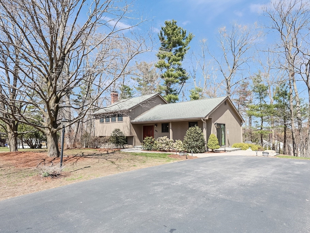 251 Irondequoit Rd