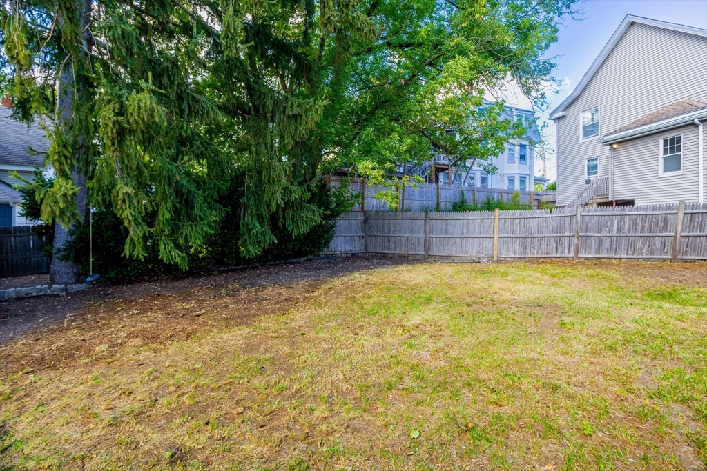 128 Green St 128