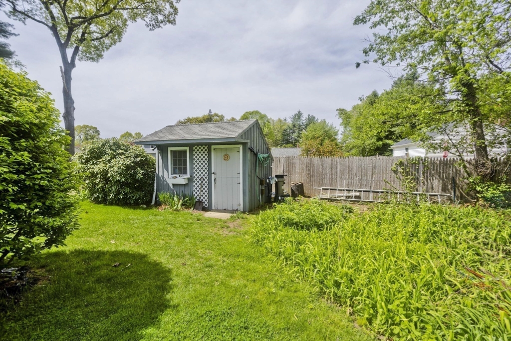 45 Woodcliff Dr, Westfield, MA, 45 Woodcliff Dr, Westfield, MA Photo #32
