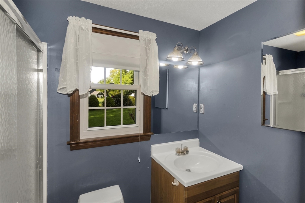 45 Woodcliff Dr, Westfield, MA, 45 Woodcliff Dr, Westfield, MA Photo #22