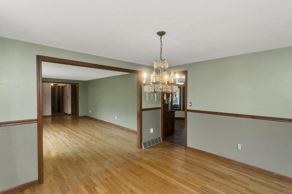 45 Woodcliff Dr, Westfield, MA, 45 Woodcliff Dr, Westfield, MA Photo #15