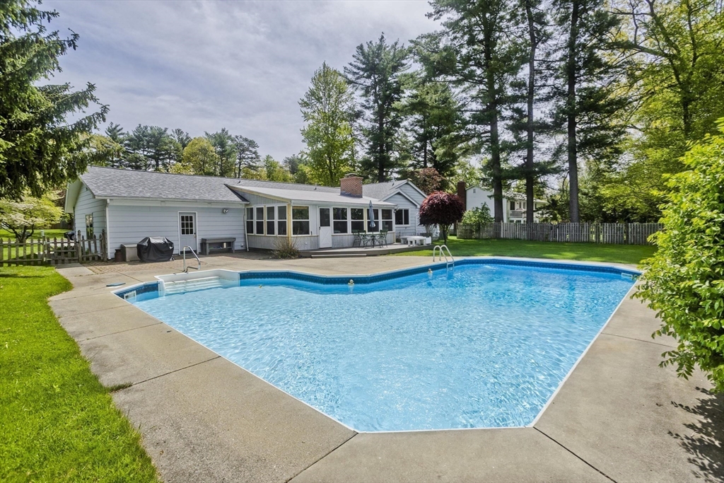 45 Woodcliff Dr, Westfield, MA, 45 Woodcliff Dr, Westfield, MA Photo #30