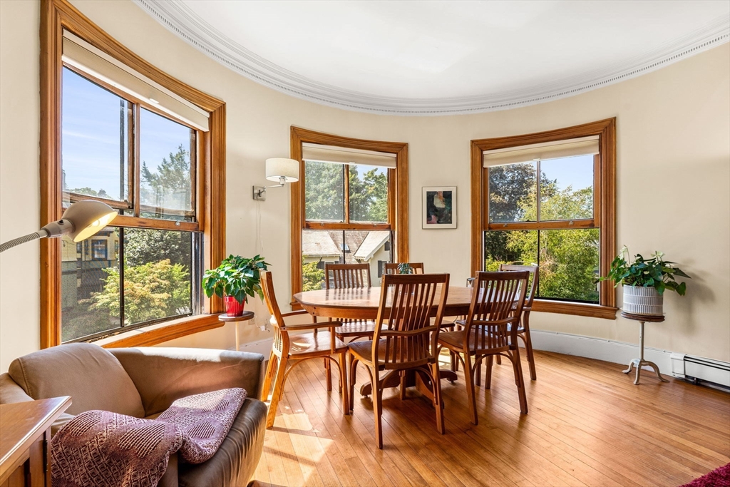 11 Revere St 6
