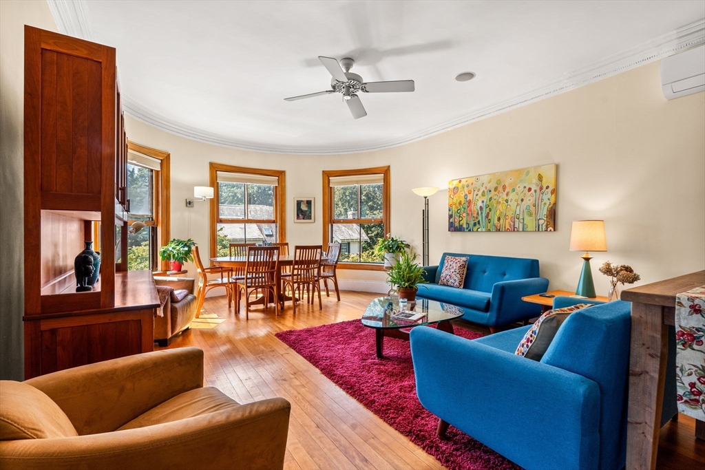11 Revere St 6