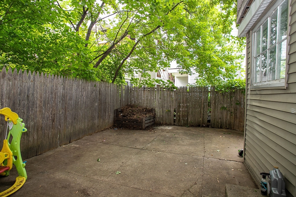 22 Prescott St