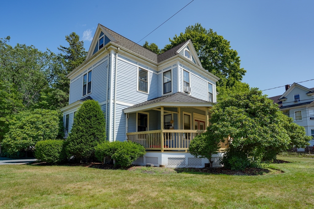 308 Hollis St